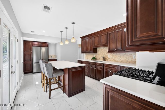 35 Patton Drive, Somerset, NJ 08873