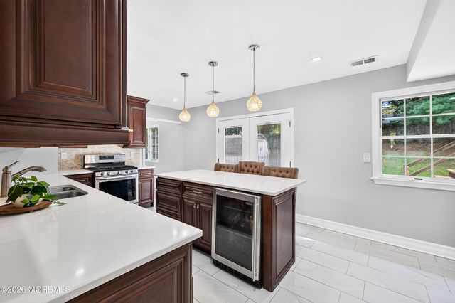 35 Patton Drive, Somerset, NJ 08873