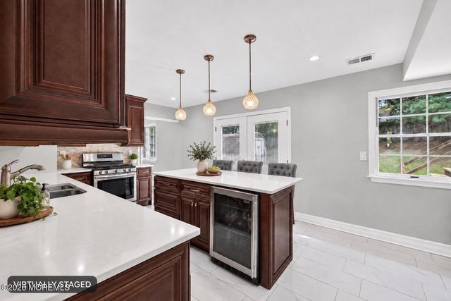 35 Patton Drive, Somerset, NJ 08873