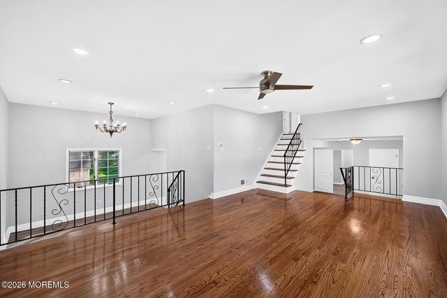 35 Patton Drive, Somerset, NJ 08873