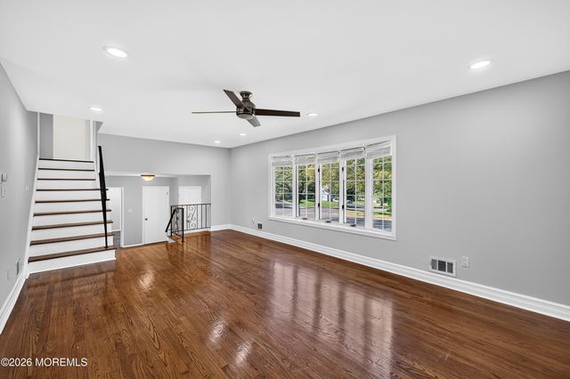 35 Patton Drive, Somerset, NJ 08873