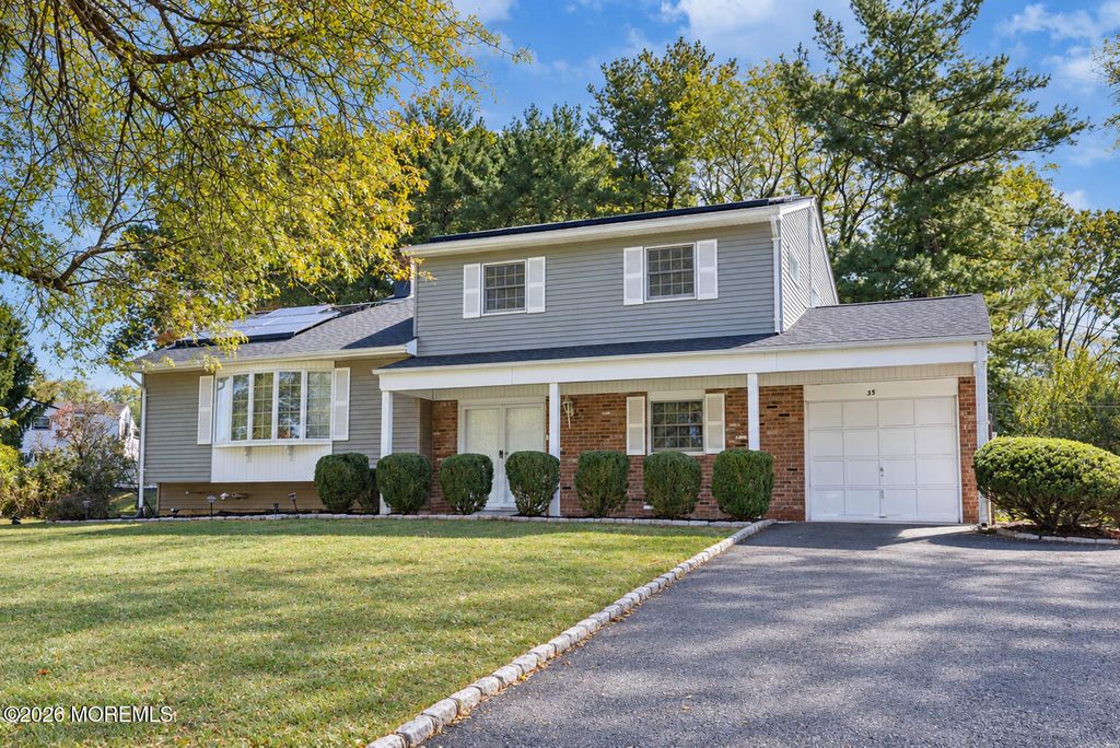 35 Patton Drive, Somerset, NJ 08873
