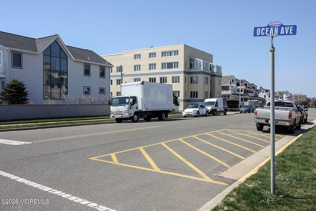 15 Garfield Avenue 102, Avon-by-the-sea, NJ 07717