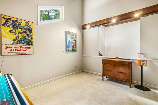 206 Lisa Drive, Carrboro, NC 27510