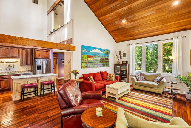 206 Lisa Drive, Carrboro, NC 27510