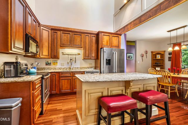 206 Lisa Drive, Carrboro, NC 27510