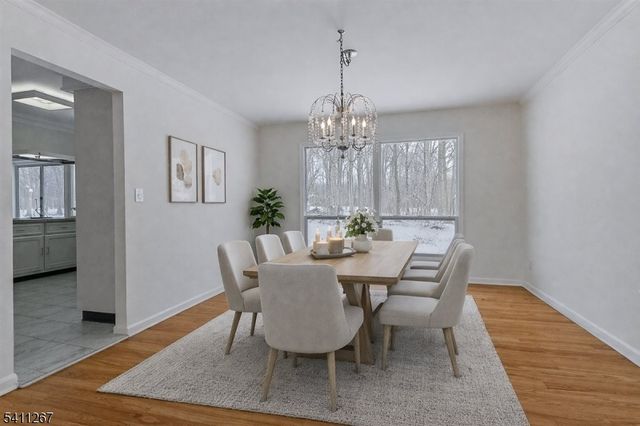 131 Ridge Rd, Watchung Boro, NJ 07069