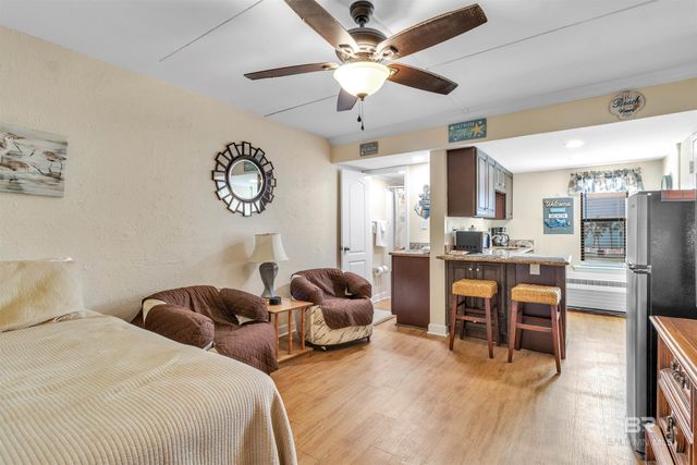 200 E Beach Boulevard 224, Gulf Shores, AL 36542