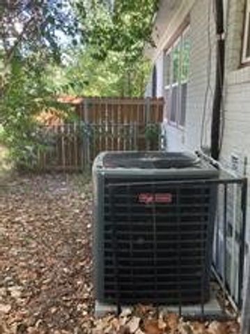 1727 Marburg Street, Dallas, TX 75215