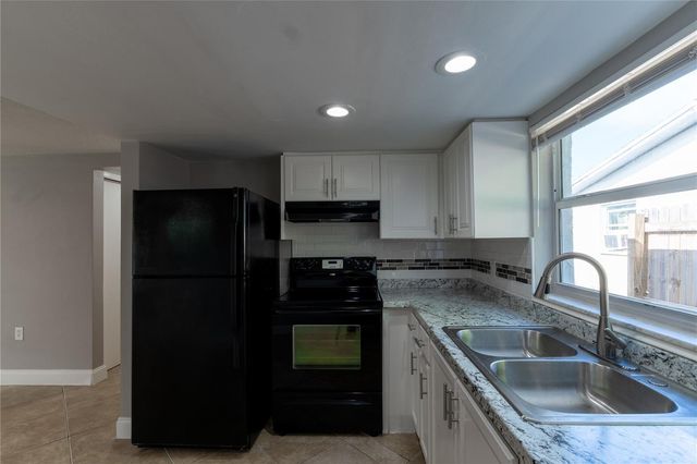 7015 POTOMAC DRIVE, Port Richey, FL 34668