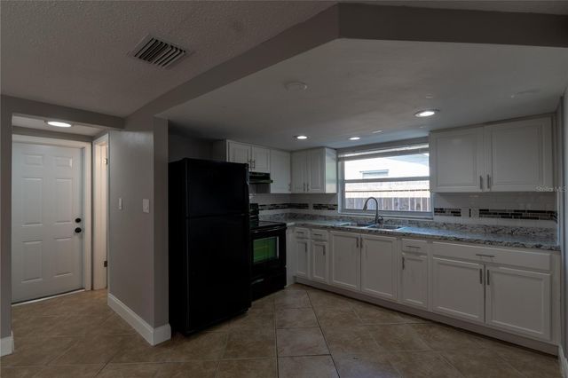 7015 POTOMAC DRIVE, Port Richey, FL 34668