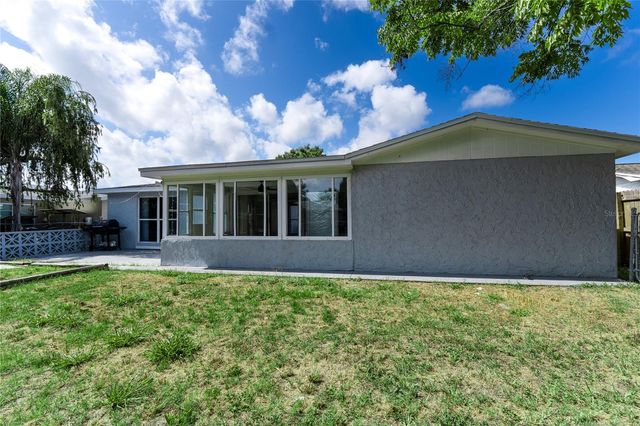 7015 POTOMAC DRIVE, Port Richey, FL 34668