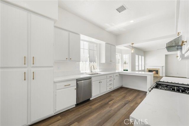 66 Turnbury, Irvine, CA 92620