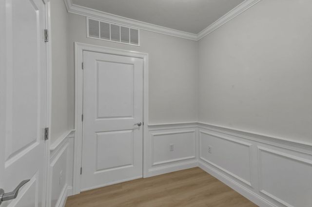 320 Middlesex Ave A203, Medford, MA 02155