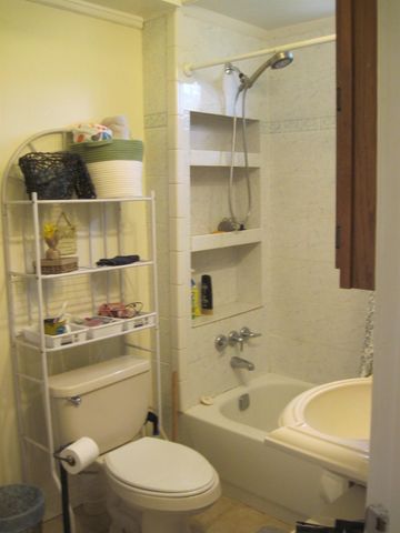 410 W Centre Street, Brazoria, TX 77422