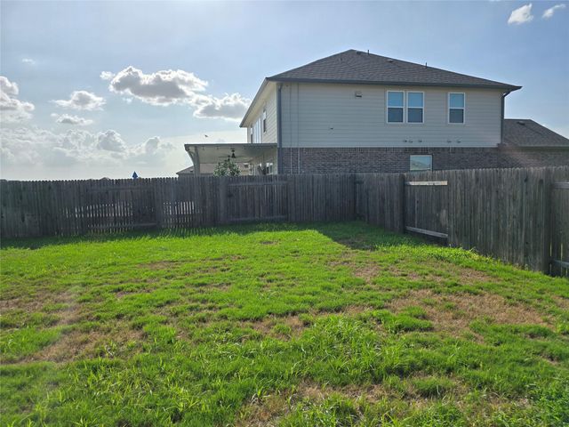 109 Mountain Maple ST, Hutto, TX 78634