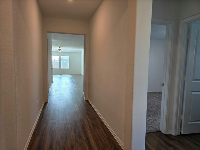 109 Mountain Maple ST, Hutto, TX 78634
