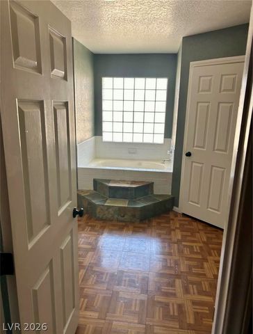 3508 North Tenaya Way, Las Vegas, NV 89129