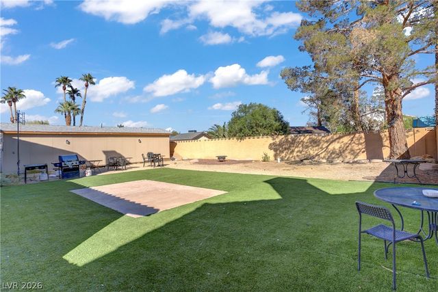 3508 North Tenaya Way, Las Vegas, NV 89129