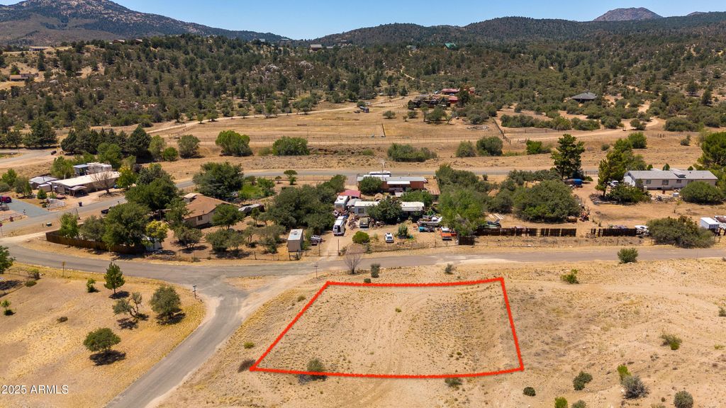 18108 W RICH HILL Road 227, Kirkland, AZ 86332 — photo 3