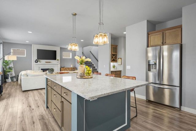 1198 Gracing Oaks Lane, Sun Prairie, WI 53590