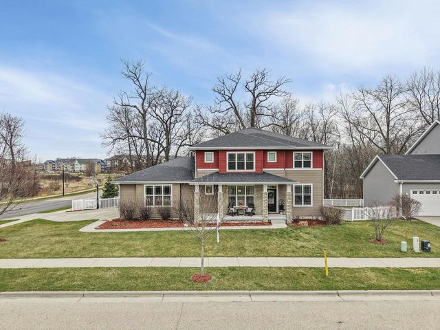1198 Gracing Oaks Lane, Sun Prairie, WI 53590