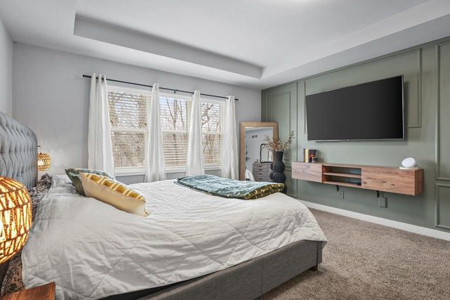 1198 Gracing Oaks Lane, Sun Prairie, WI 53590