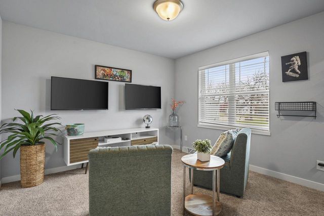 1198 Gracing Oaks Lane, Sun Prairie, WI 53590
