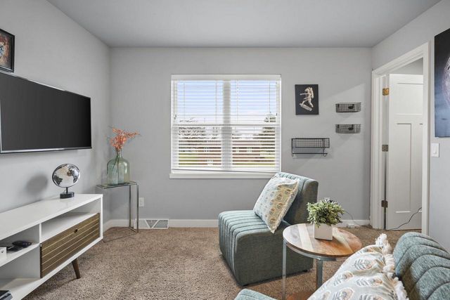 1198 Gracing Oaks Lane, Sun Prairie, WI 53590