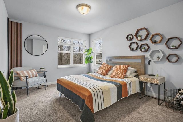 1198 Gracing Oaks Lane, Sun Prairie, WI 53590