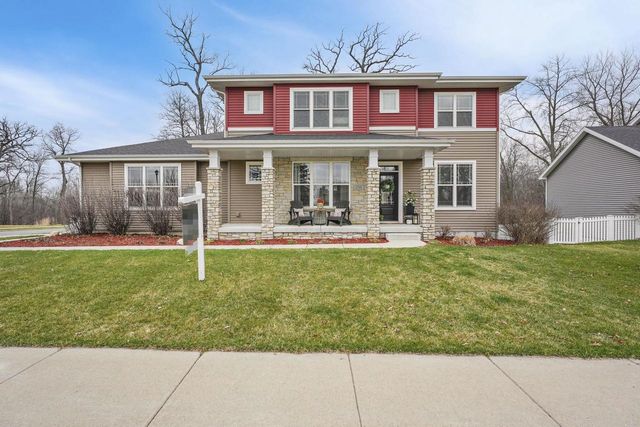 1198 Gracing Oaks Lane, Sun Prairie, WI 53590