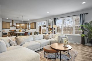 1198 Gracing Oaks Lane, Sun Prairie, WI 53590