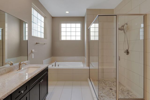 1030 W 26th Street C, Houston, TX 77008