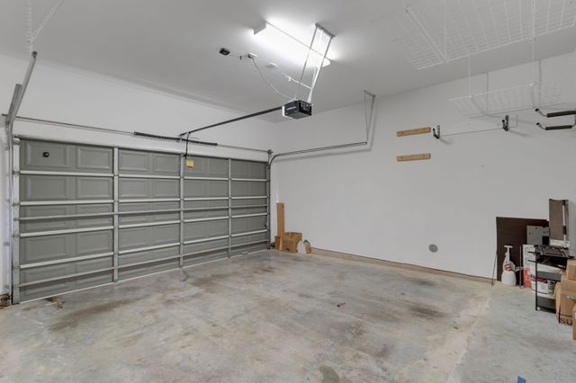 1030 W 26th Street C, Houston, TX 77008