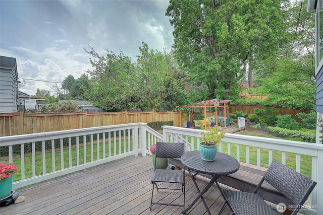 8451 35th Avenue SW, Seattle, WA 98126