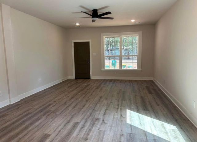 127 Sharon Lane, Livingston, TX 77351