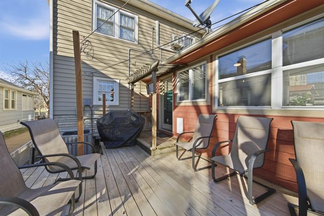 916 N Amidon Ave, Wichita, KS 67203