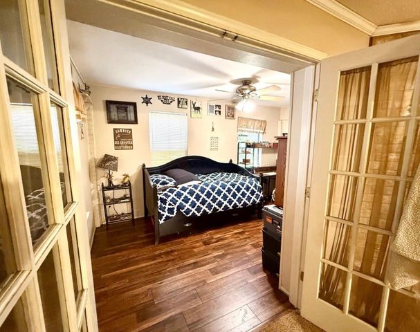 124 Juanita Avenue, Wills Point, TX 75169