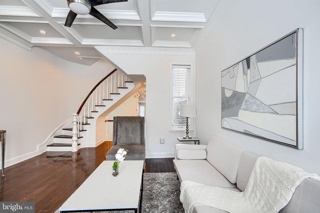 228 S WASHINGTON ST, Baltimore, MD 21231