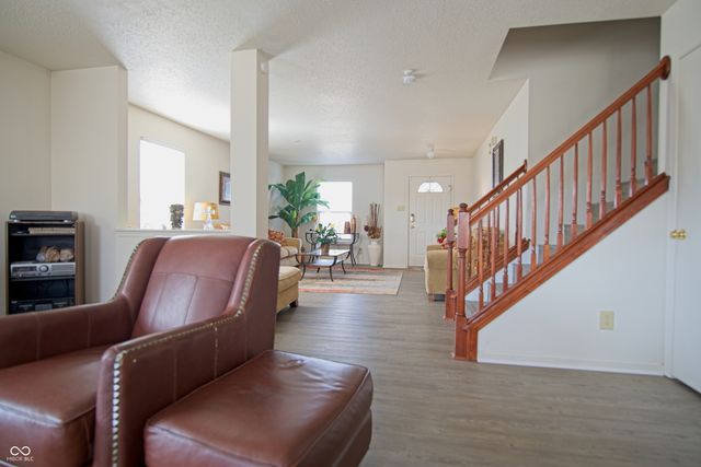 7737 Wolfgang Place, Indianapolis, IN 46239