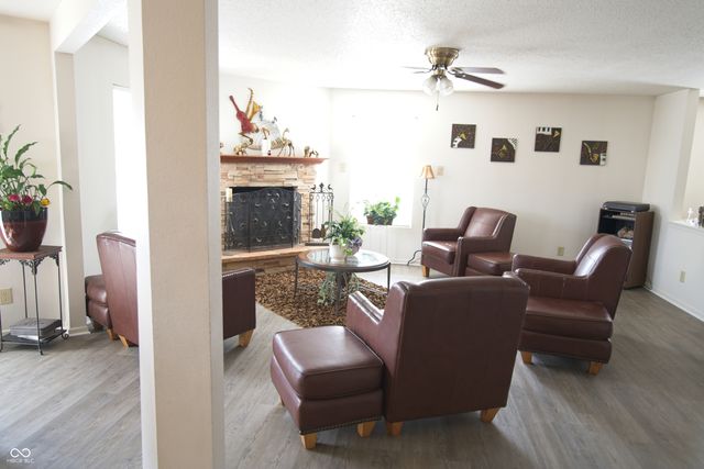 7737 Wolfgang Place, Indianapolis, IN 46239