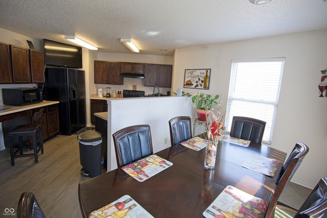 7737 Wolfgang Place, Indianapolis, IN 46239