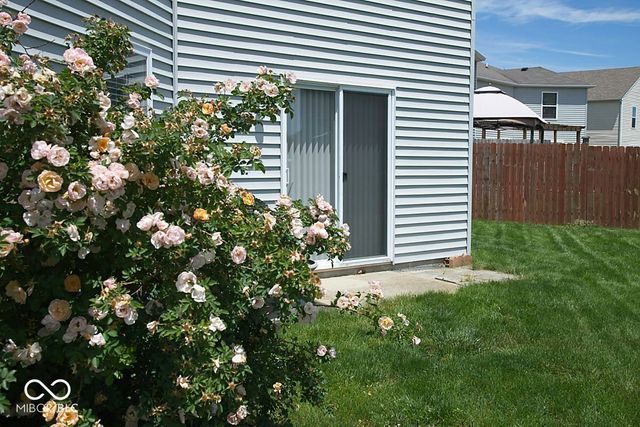 7737 Wolfgang Place, Indianapolis, IN 46239