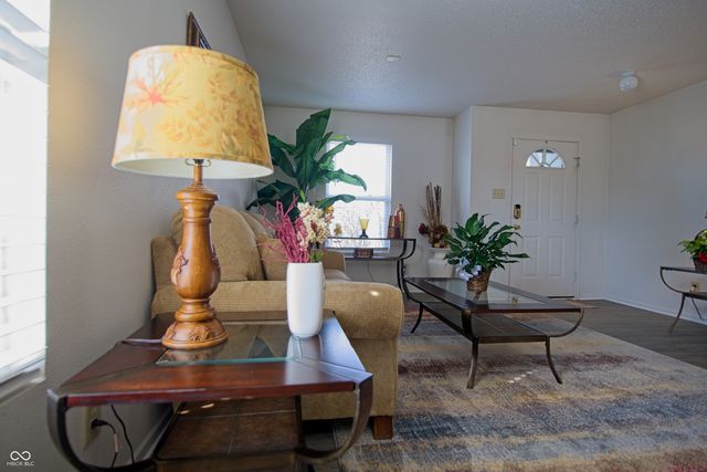 7737 Wolfgang Place, Indianapolis, IN 46239