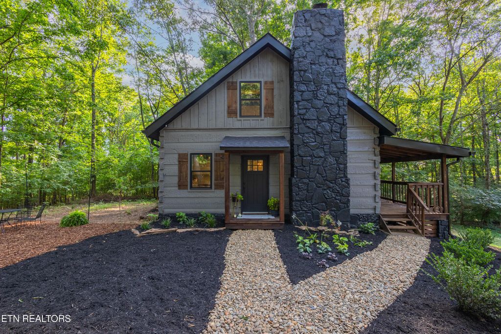 1331 Ida Lane, Knoxville, TN 37920