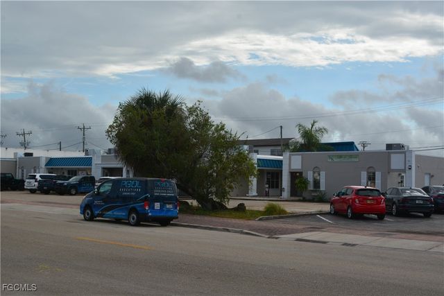 1314-1322 Lafayette ST A, Cape Coral, FL 33904