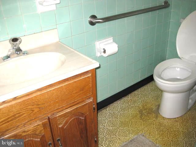 1631 MCCAY AVE, Upper Chichester, PA 19061