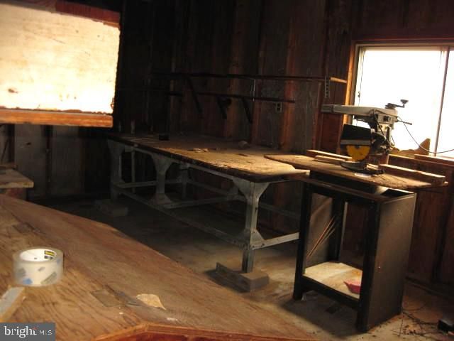 1631 MCCAY AVE, Upper Chichester, PA 19061