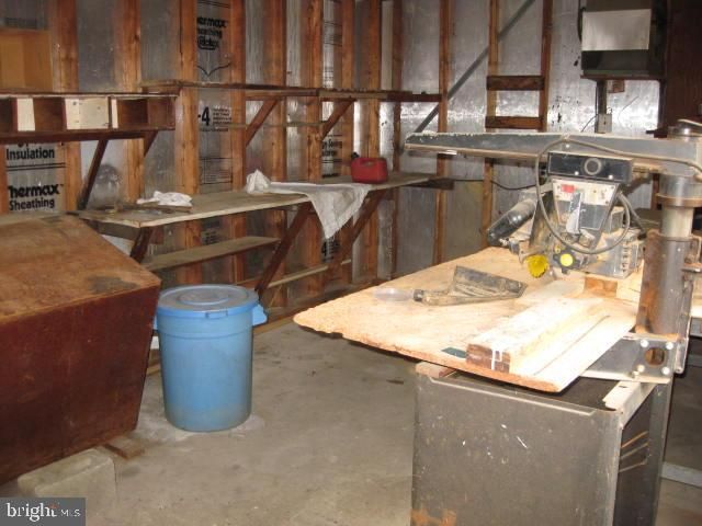 1631 MCCAY AVE, Upper Chichester, PA 19061