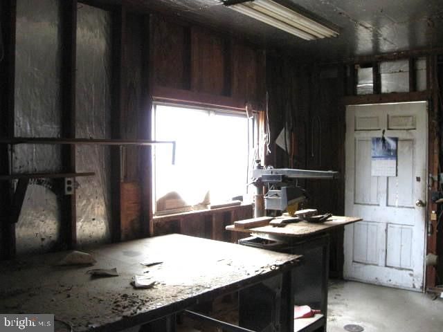 1631 MCCAY AVE, Upper Chichester, PA 19061